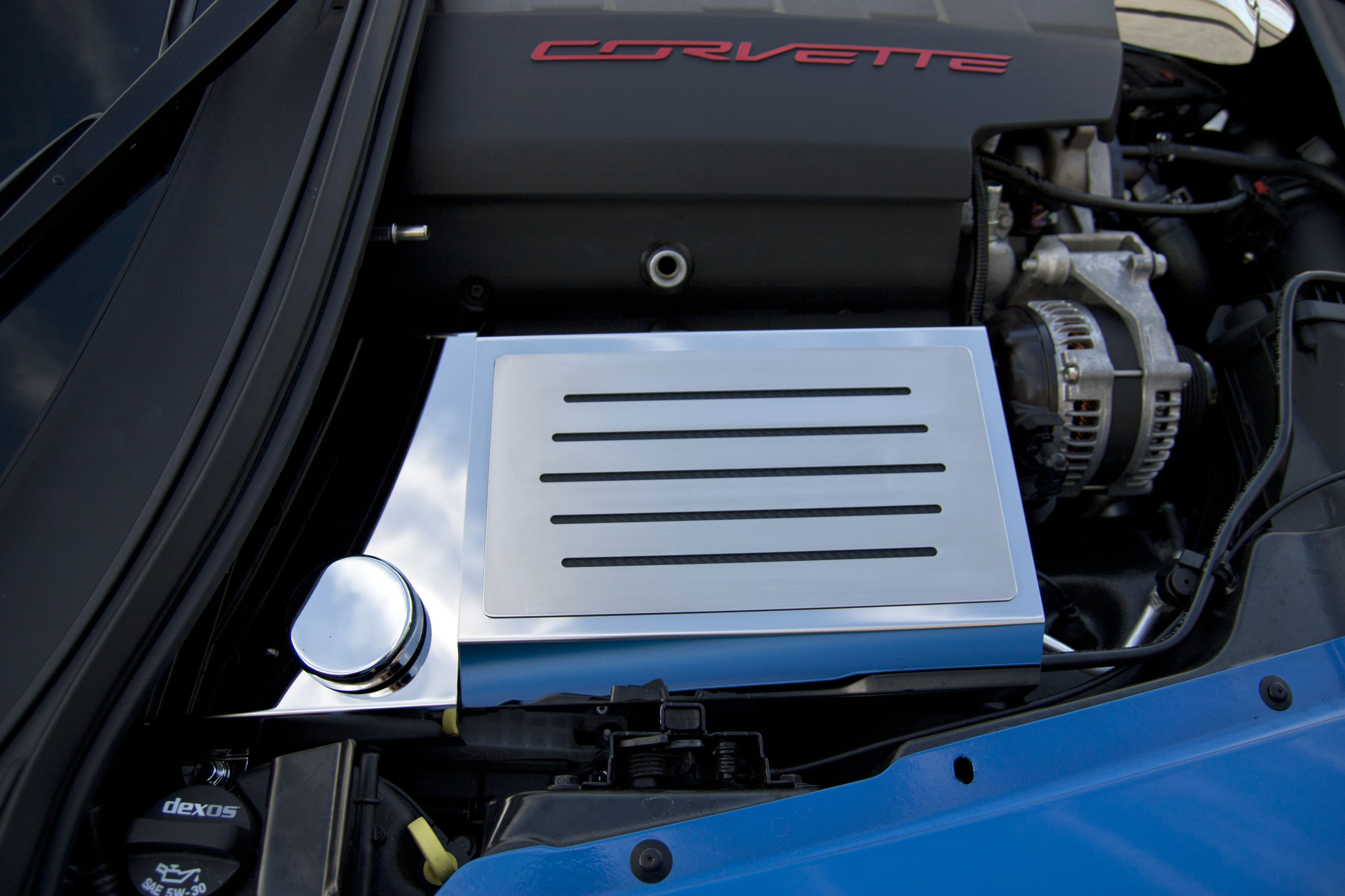 2014-2019 Chevrolet Z06/C7 Corvette, Fuse Box Cover, American Car Craft Black Polished w/Ribbed Slots